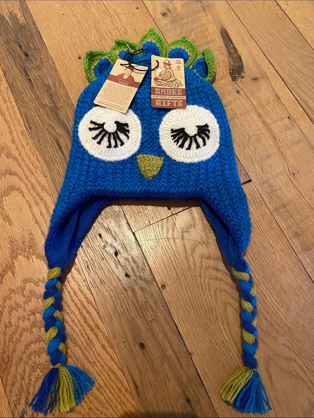 Peacock Alpaca Blend Knit Crochet Hat Made in Peru Blue Green